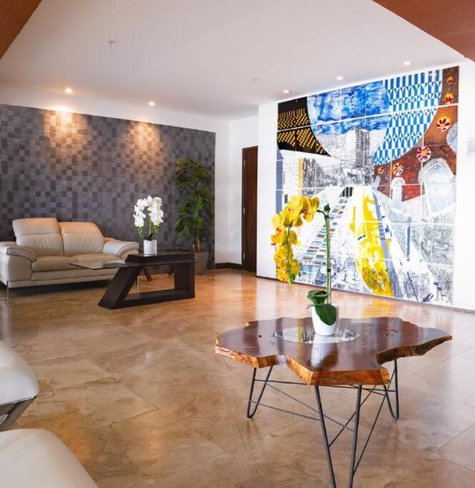 1102 Torre Los Yoses Hermoso Apartamento En Barrio Escalante Sin Parqueo San José Kültér fotó